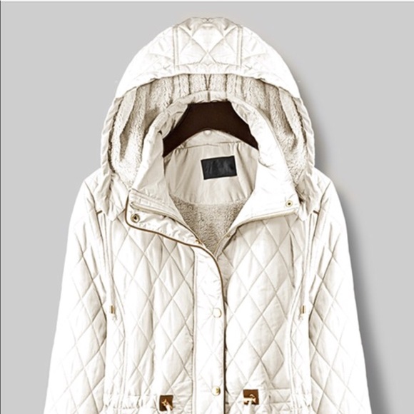 Winter White Quilted Jacket - Picture 7 of 8
