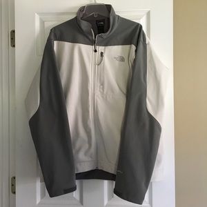 Men’s north face spring/fall jacket