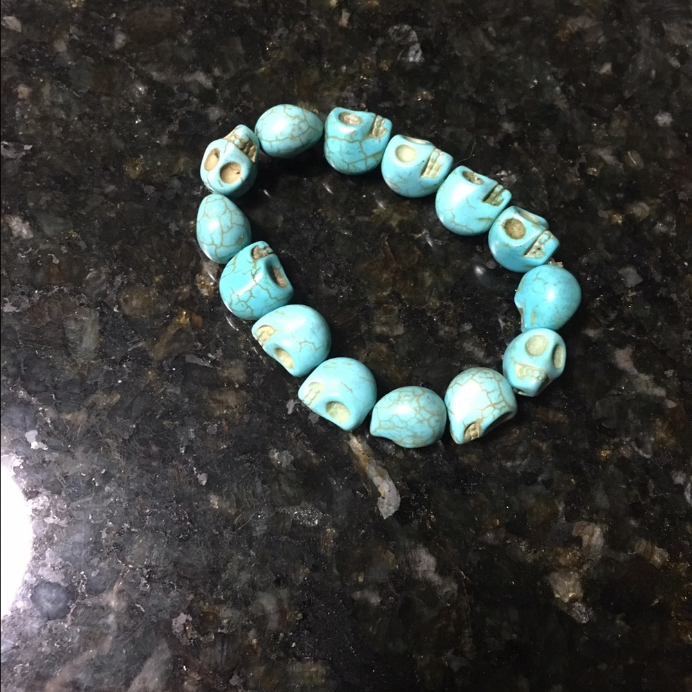 Skull bracelet