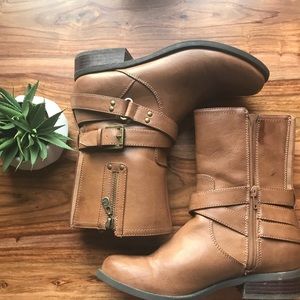 Guess faux leather boots
