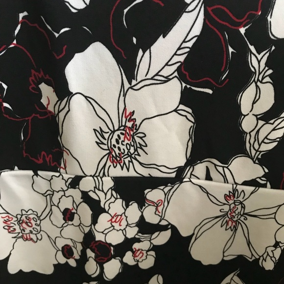 Flower top - Picture 2 of 6