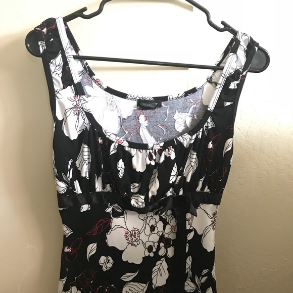 Flower top - Picture 5 of 6