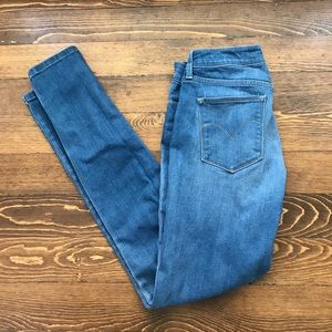 Levi's 28 high rise legging jean