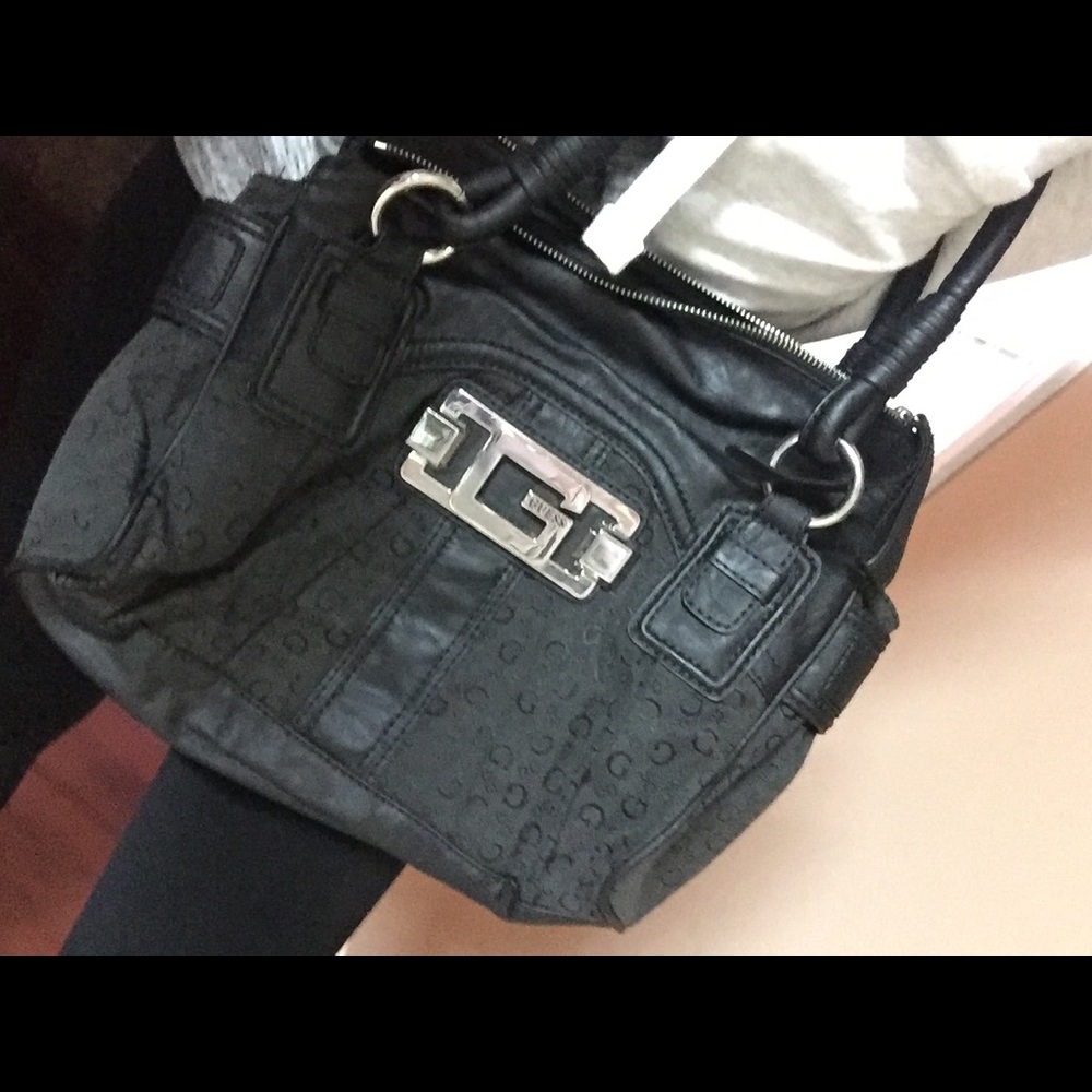 NWOT GUESS PURSE🛍