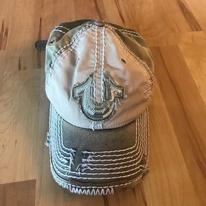 True Religion hat