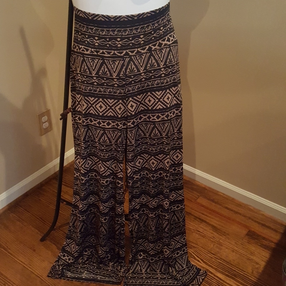 Black & tan palazzo pants, plus size..NWOT
