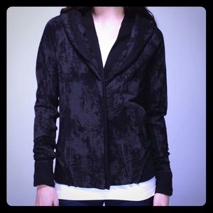 Lululemon class blazer size 8-10 black