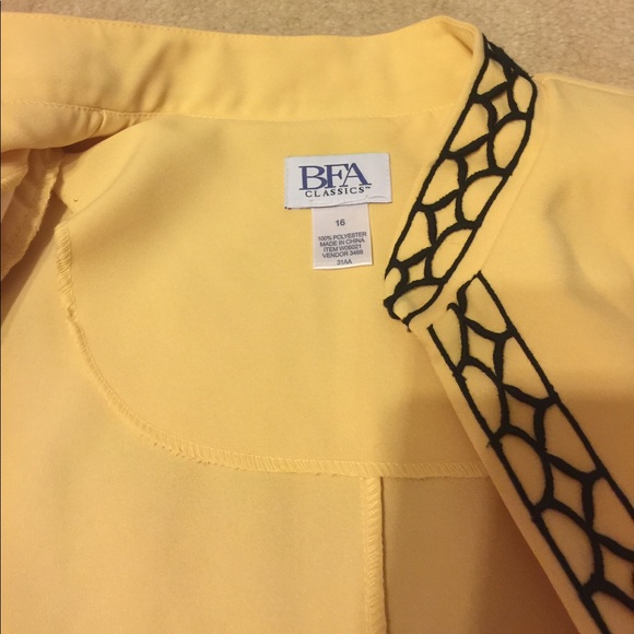 Unlined yellow Blazer with black trim. - Picture 3 of 3