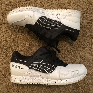 asics gel lyte III “oreo pack” white colorway