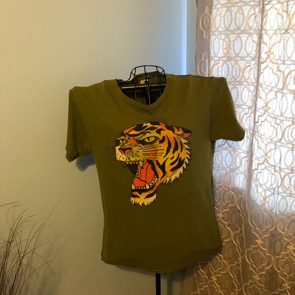 Ed hardy T-shirt