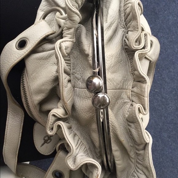 Jessica Simpson Handbag - Picture 6 of 7