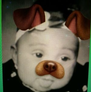 Meet your Posher, Dee