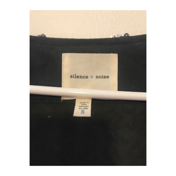 Urban Outfitters Grey Sequin Top - Picture 2 of 5