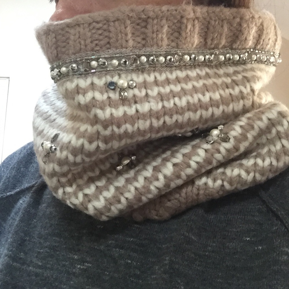 Loft sequin scarf