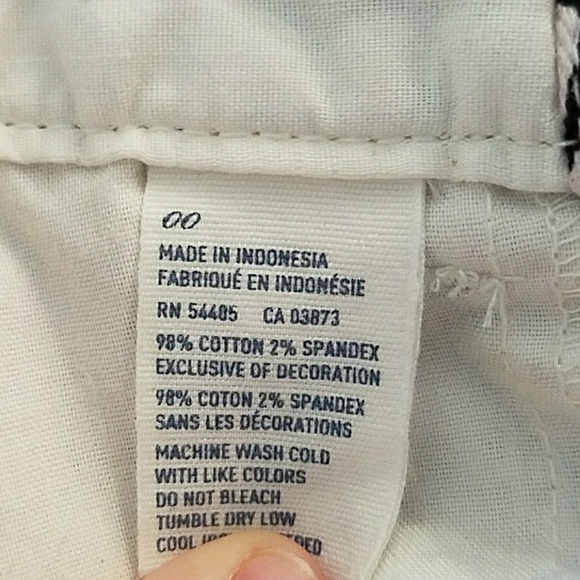 Black and white A&E Short Shorts Sz 00 - Picture 5 of 6