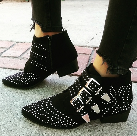 LAST PAIR!!//The Emma// Black studded bootie - Picture 2 of 8