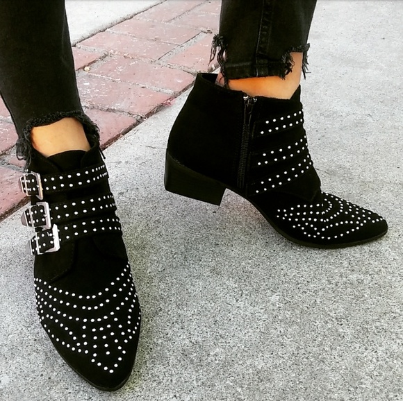 LAST PAIR!!//The Emma// Black studded bootie - Picture 8 of 8