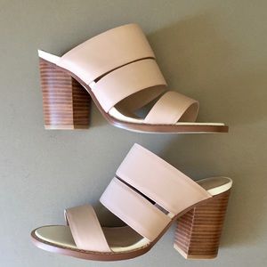 SOL SANA Bindi Mule in BLUSH!