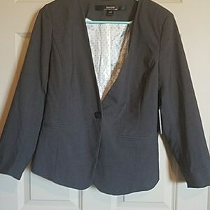 Gray blazer