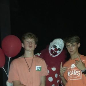 Meet your Posher, Carter