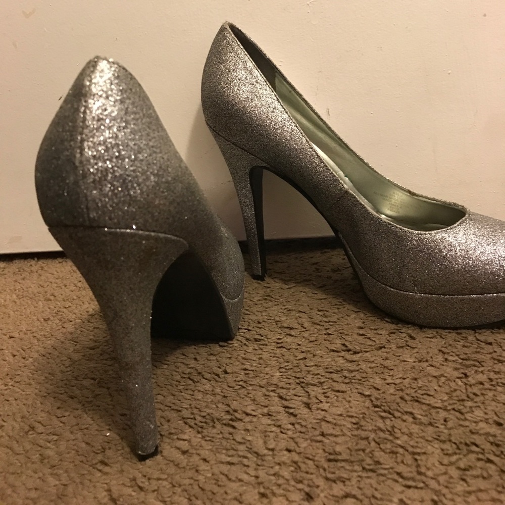 Platforms - Picture 2 of 5