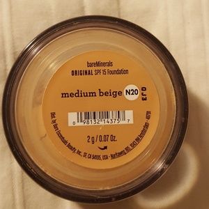 Bareminerals foundation in medium beige