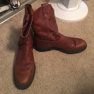 Boys Justin Slip-On Boots