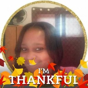 Meet your Posher, Racquel