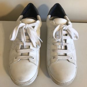 Vince Sneakers