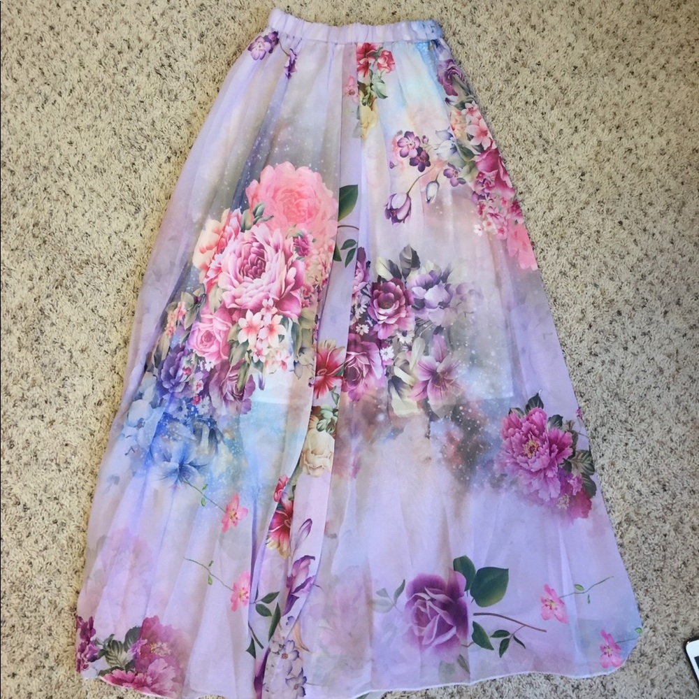 Floral maxi skirt