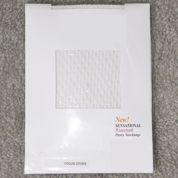 NWT Sexy White Cream Fishnet Tights Pantyhose - Picture 3 of 4