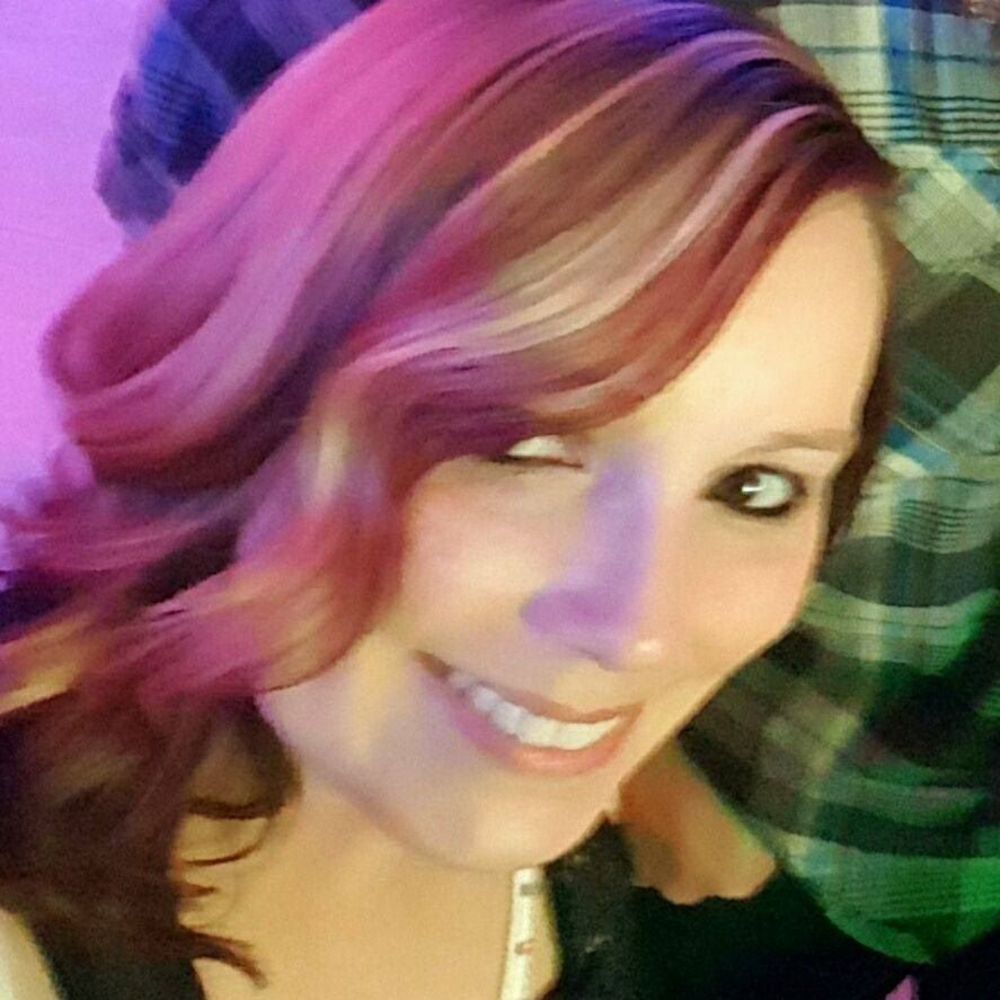 Meet your Posher, Rhianon