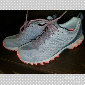 ❤AMAZING CONDITION Women's Adidas
