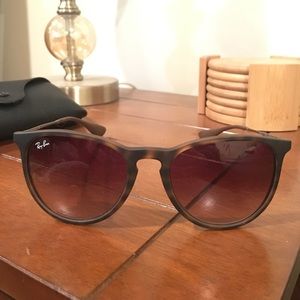 Erika Ray Ban sunglasses NWOT