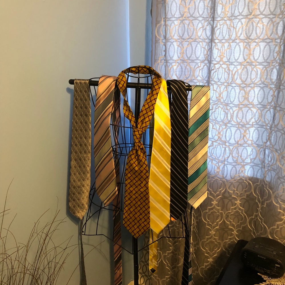 Lot of 6 ties