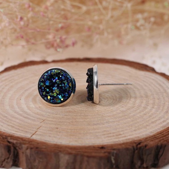 BlueBerry Druzy style Earrings - Picture 3 of 3