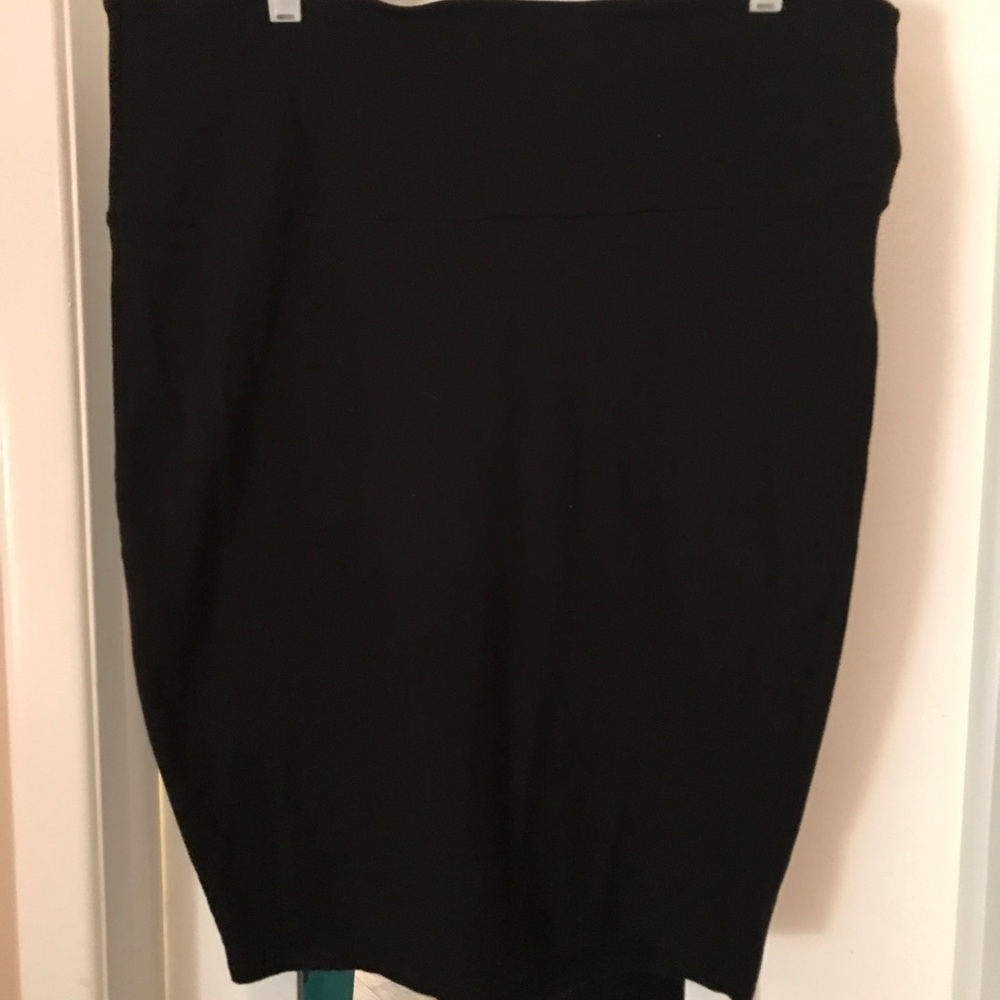 Torrid pencil skirt worn twice n