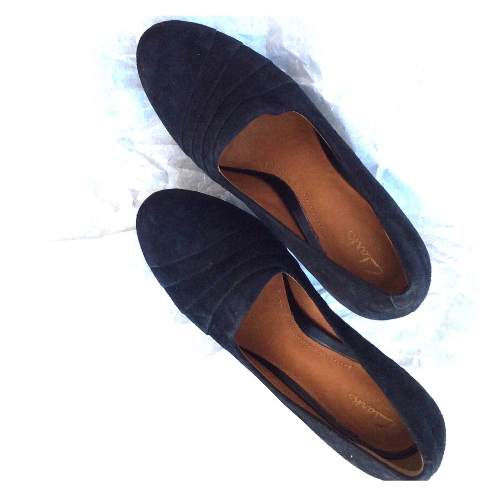 NEW!    Clarks heels shoe