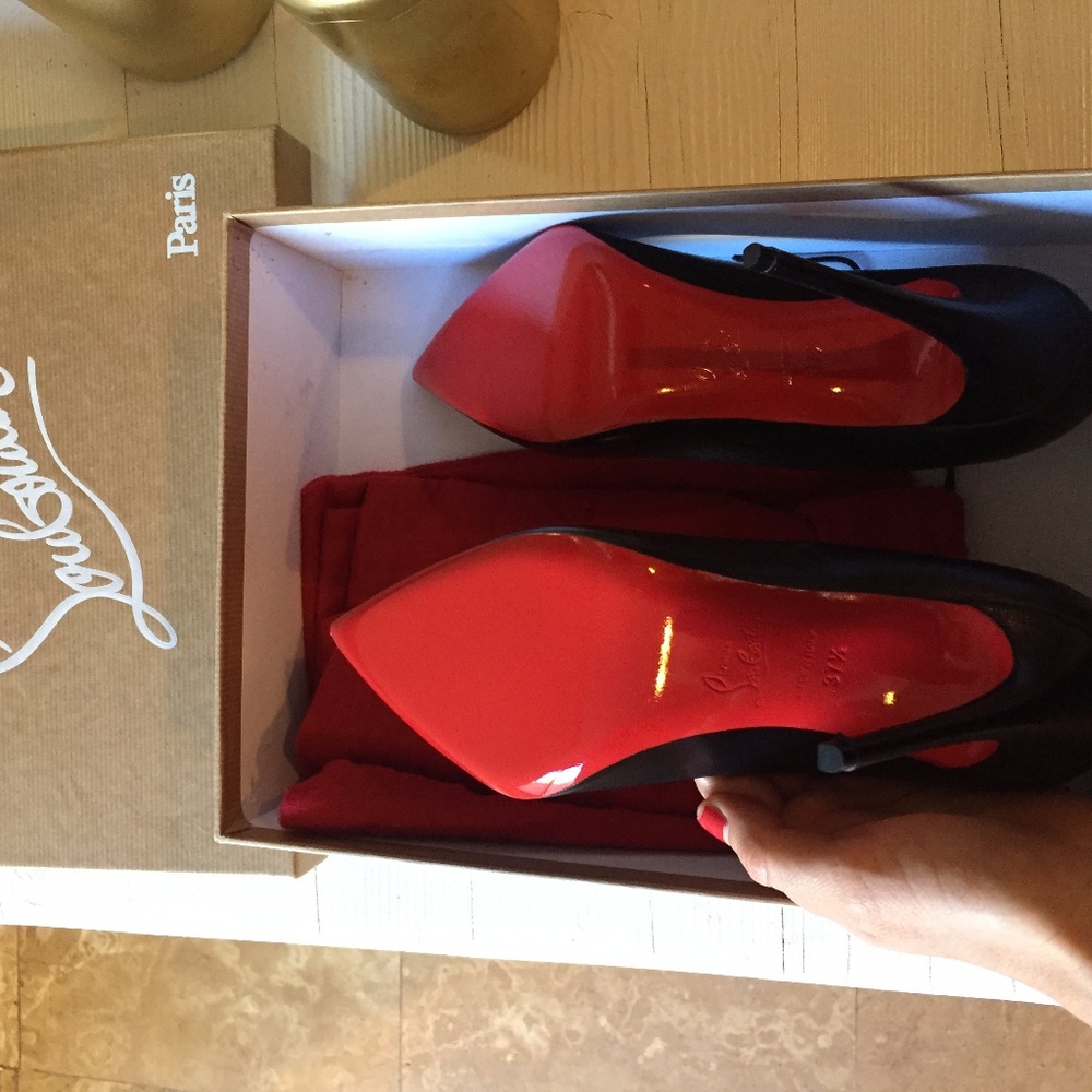 NEW Christian Louboutin So Kate 120 mm Heels - Picture 4 of 8