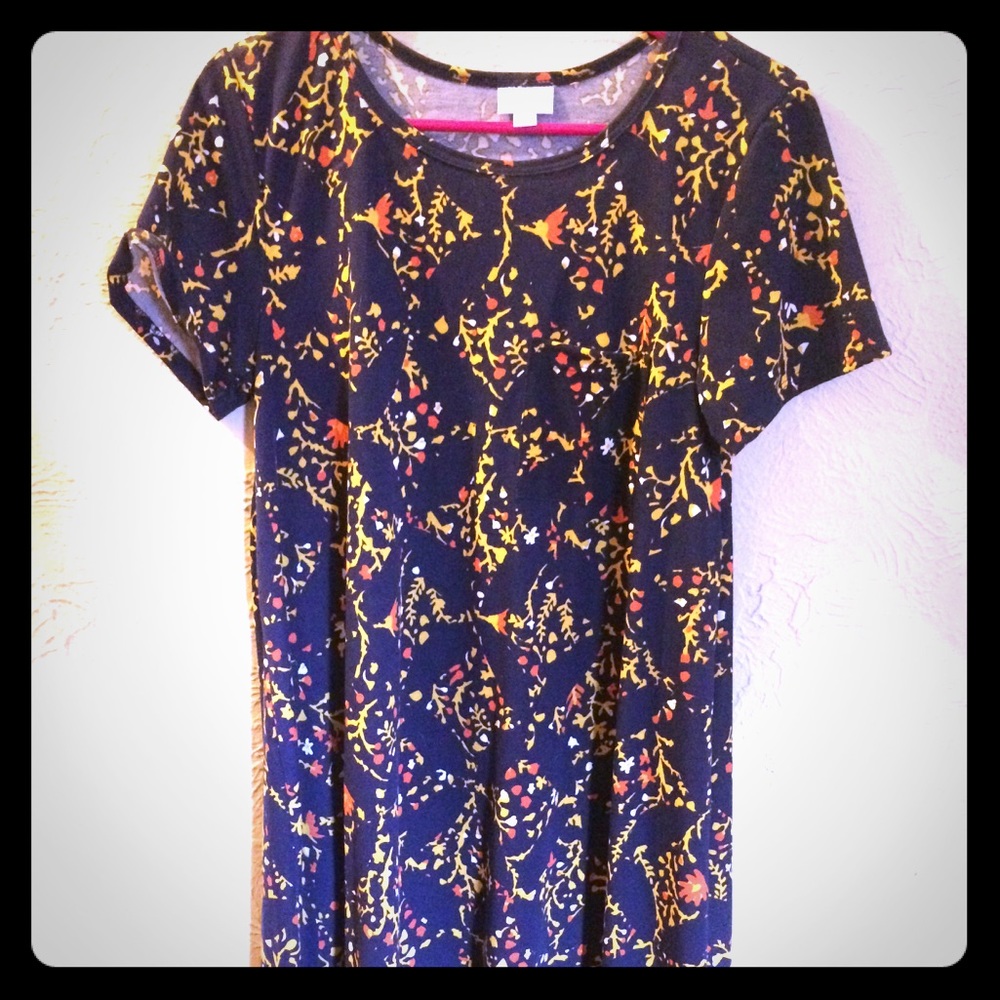 LuLaRoe Carly Small