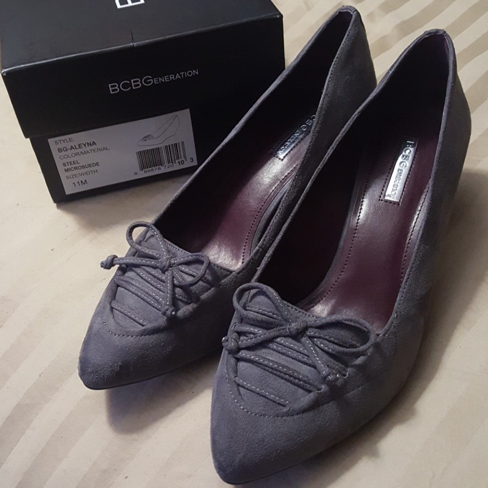 Cute gray low wedge shoes only worn once