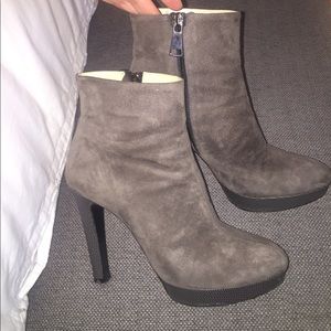 Vince Camuto signature bootie