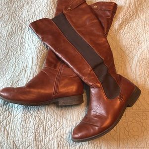 Women’s size 9 WIDE CALF Torrid boots