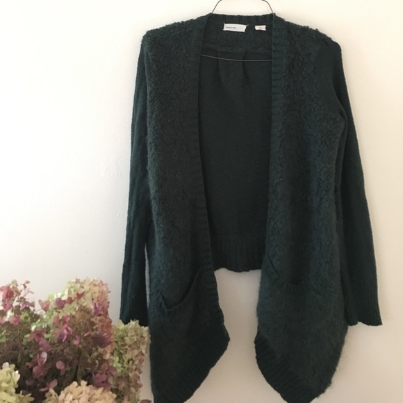 Anthropologie Sweaters - Anthropologie size S✨
