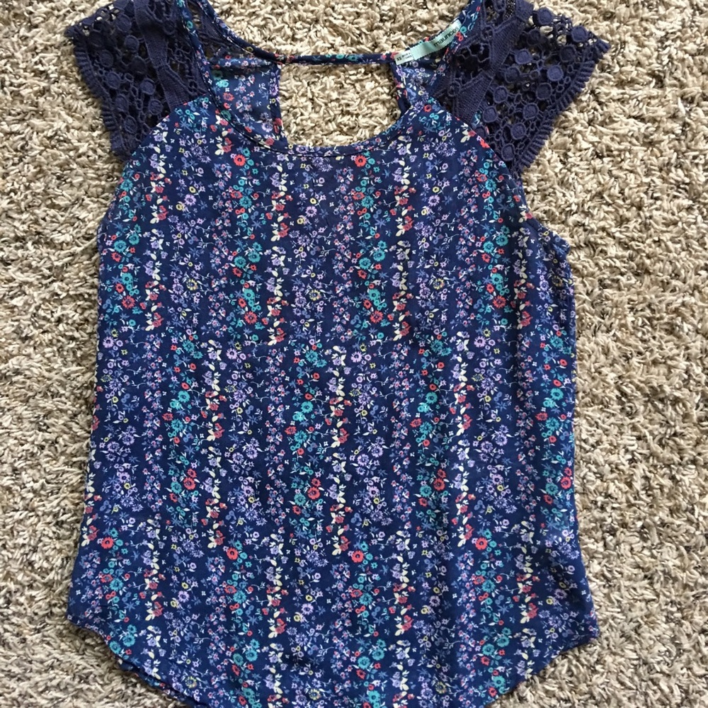 Short Sleeve Blouse
