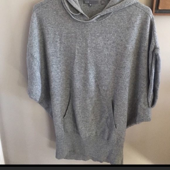 Vince hooded Sweater/poncho - Picture 2 of 4