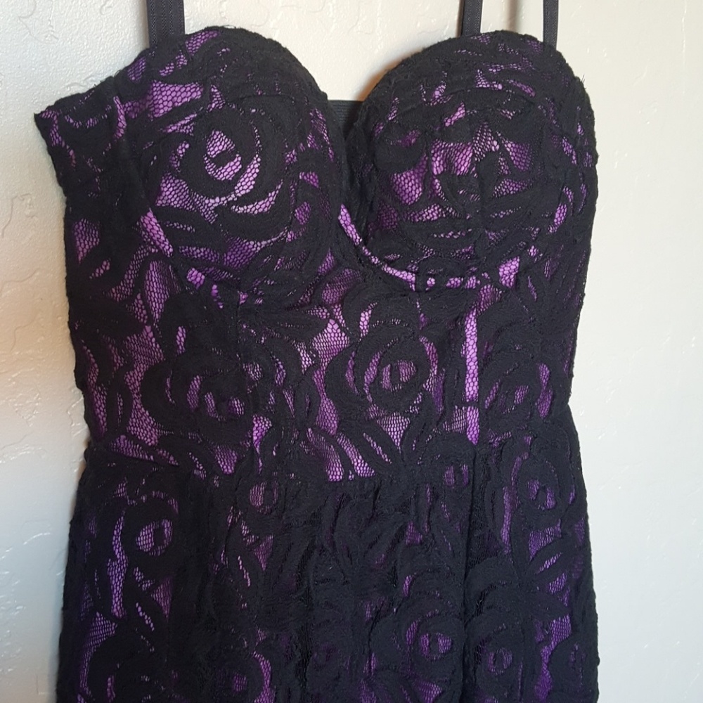 Guess lace dress