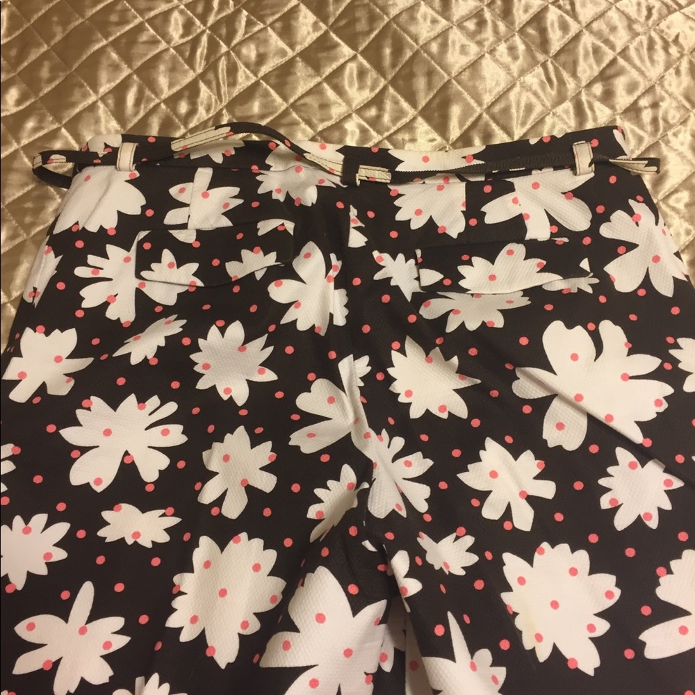 Capris pants - Picture 3 of 3