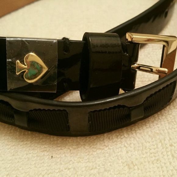 kate spade Accessories - Kate Spade Patent leather ribbon insert belt.