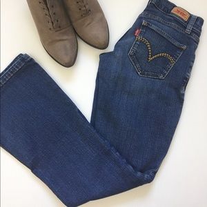 Levi 524 Too Superlow bootcut Jeans